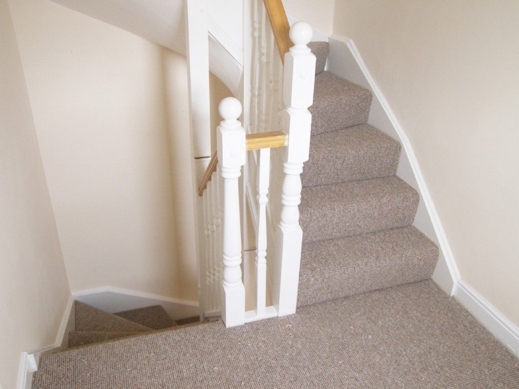 4 bed house to rent in Penrhiwtyn Drive, Neath 13