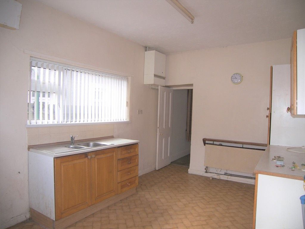 3 bed house for sale in Ty R Owen Terrace, Cwmavon, Port Talbot 6
