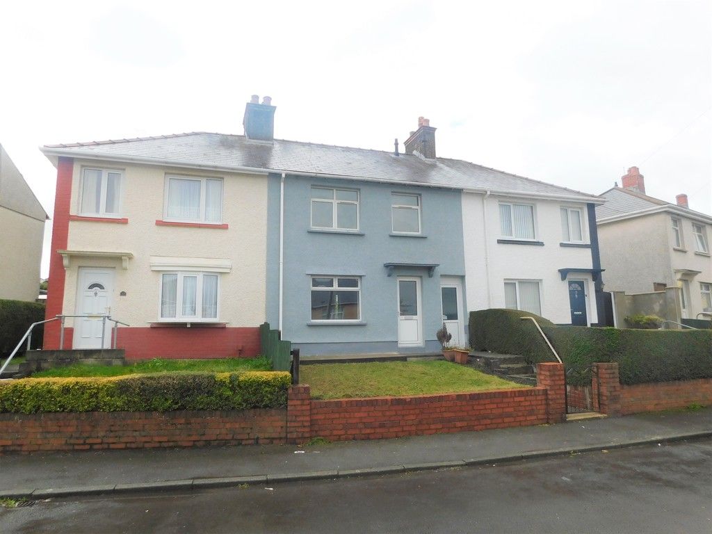 2 bed house for sale in Chamberlain Road, Neath - Property Image 1