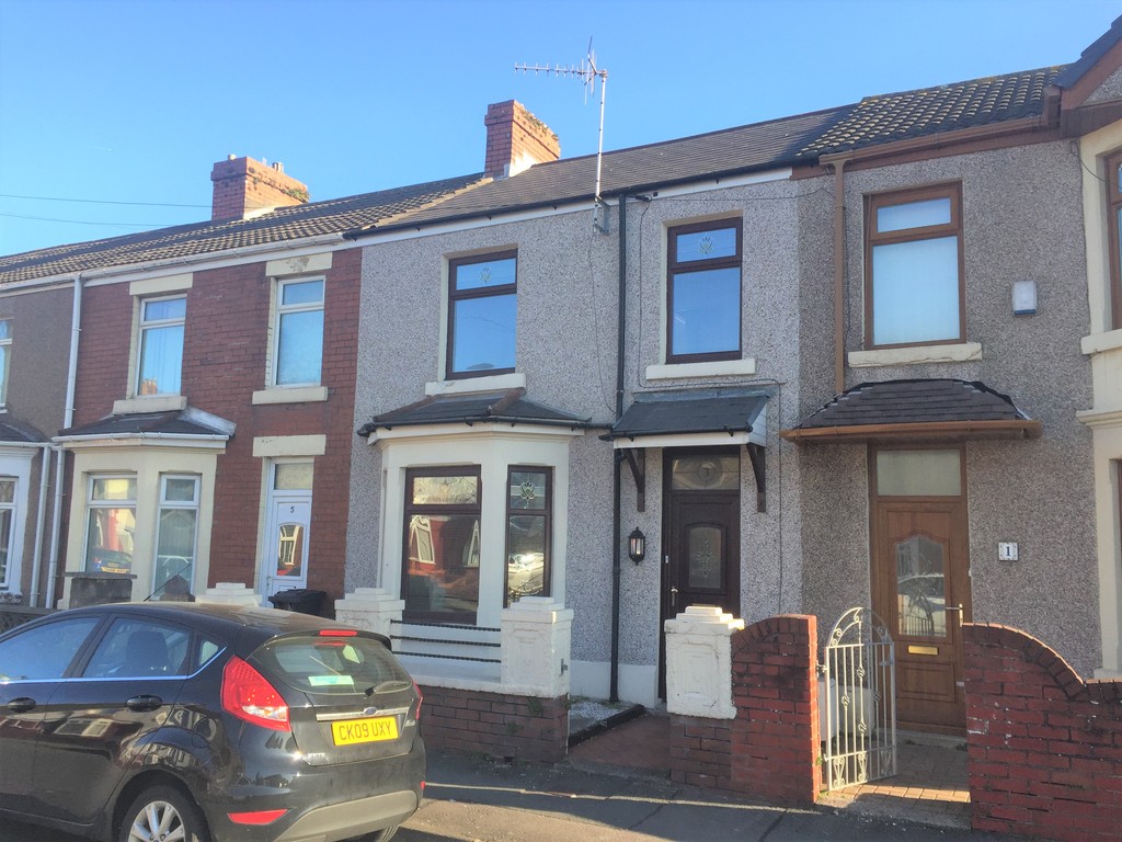 3 bed house to rent, SA12