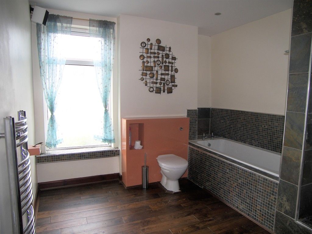 2 bed house to rent in Penrhiwtyn Street, Neath 10