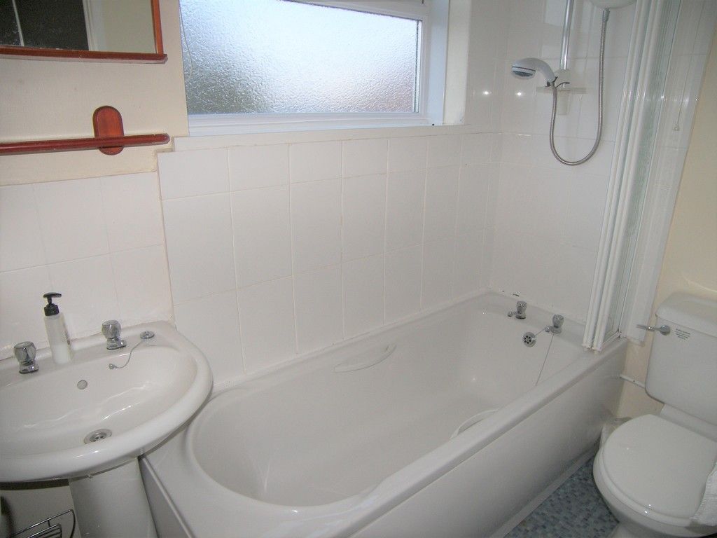 2 bed house to rent in Bronwydd, Birchgrove, Swansea 6