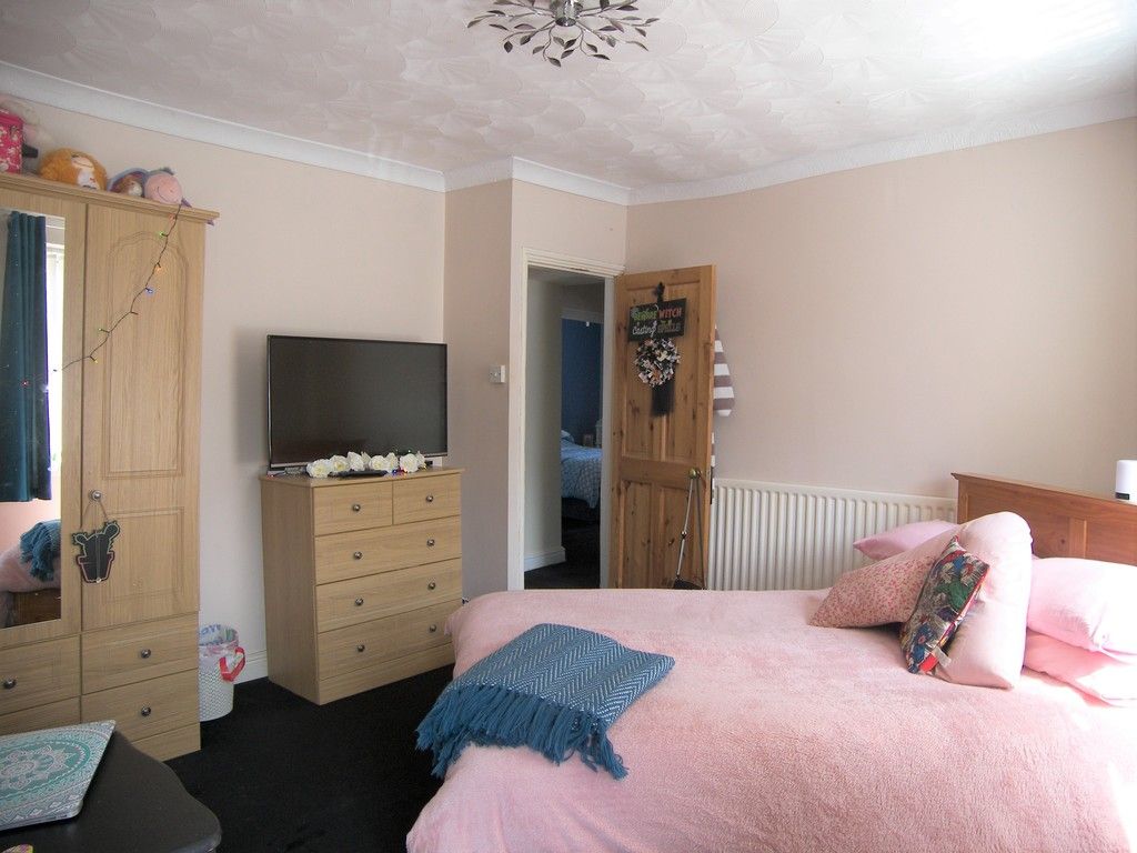 4 bed house for sale in Commercial Road, Resolven, Neath  - Property Image 13