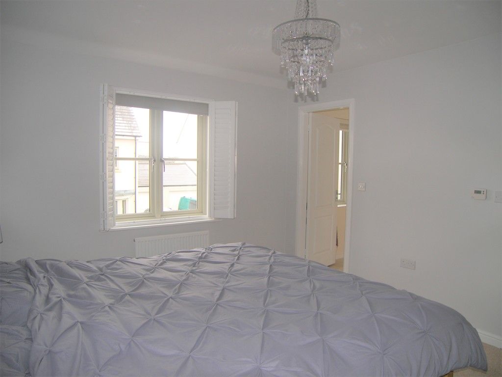 4 bed house for sale in Heathland Way, Llandarcy 12