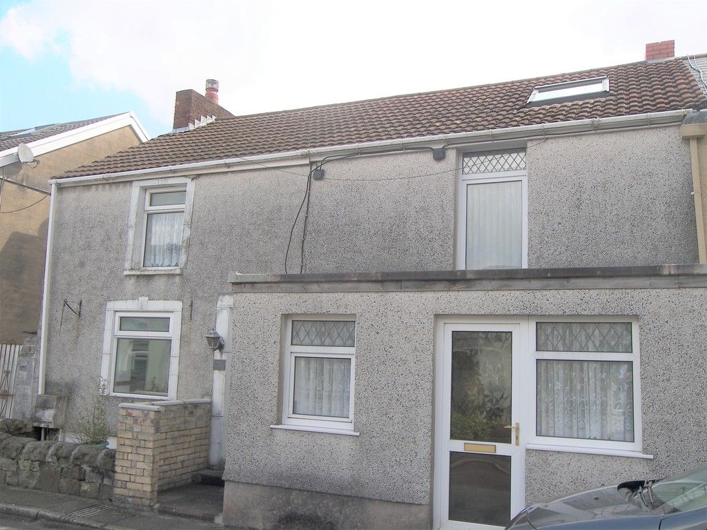 3 bed house for sale in Bethania Street, Glynneath, Neath - Property Image 1