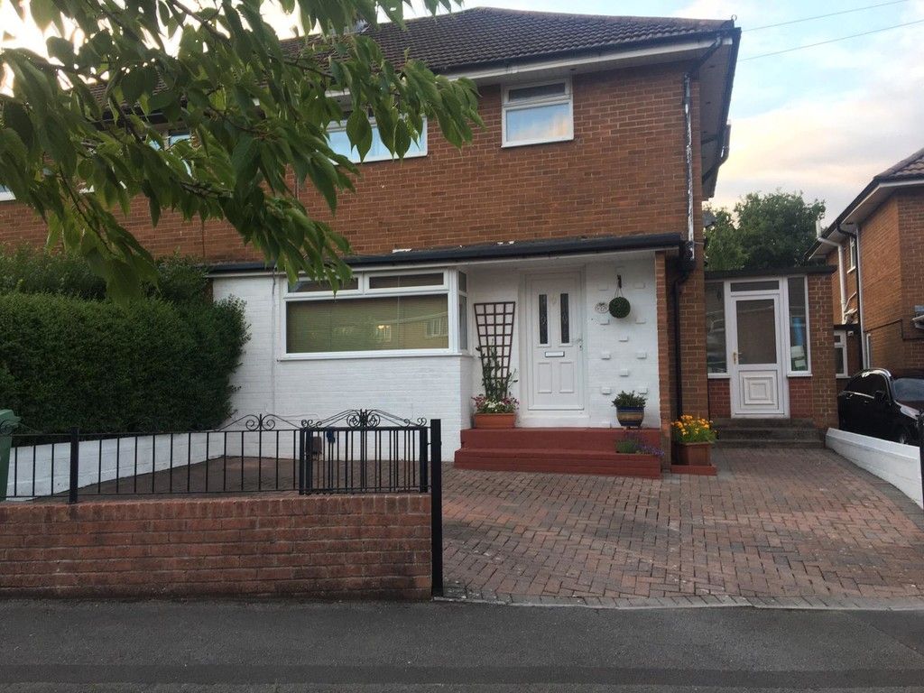 3 bed house for sale in Newborough Avenue, Llanishen, Cardiff 1