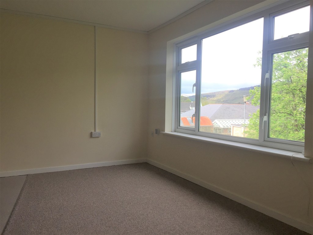 1 bed flat to rent in Llys-yr-ynys, Resolven, Neath  - Property Image 5