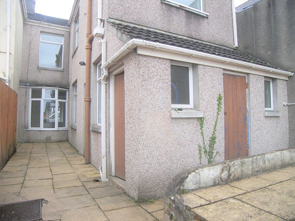 3 bed house for sale in Neath Road, Briton Ferry, Neath 13