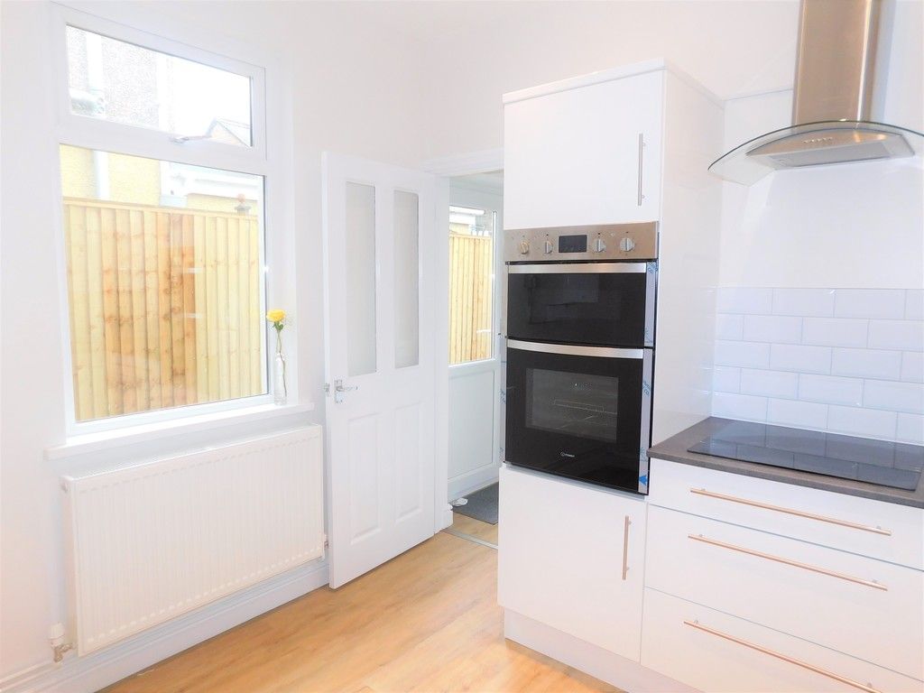 3 bed house for sale in Llantwit Road, Neath 3