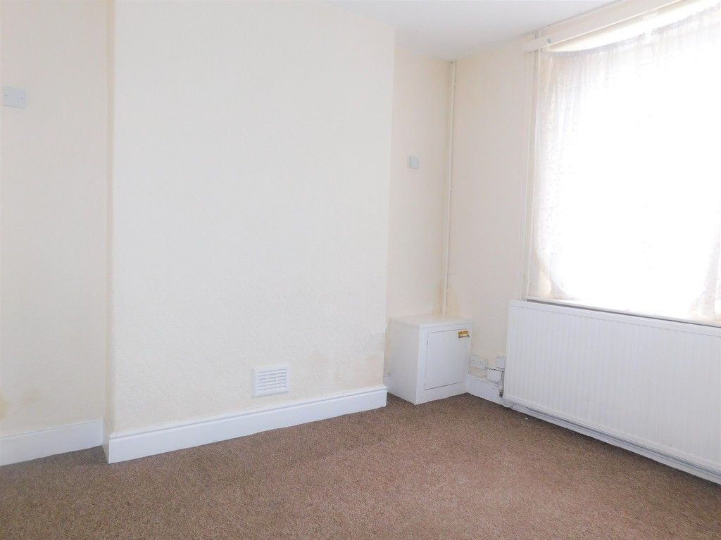 3 bed house for sale in Alice Street, Neath  - Property Image 4