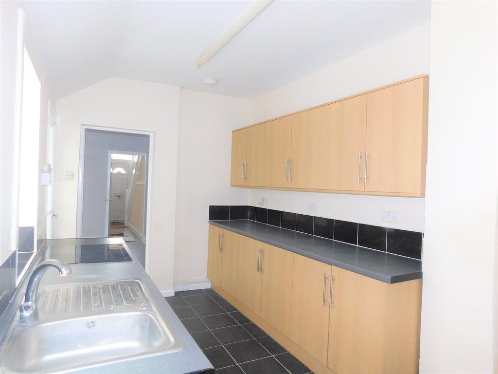 3 bed house for sale in Alice Street, Neath 5