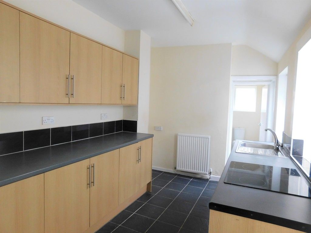 3 bed house for sale in Alice Street, Neath 6