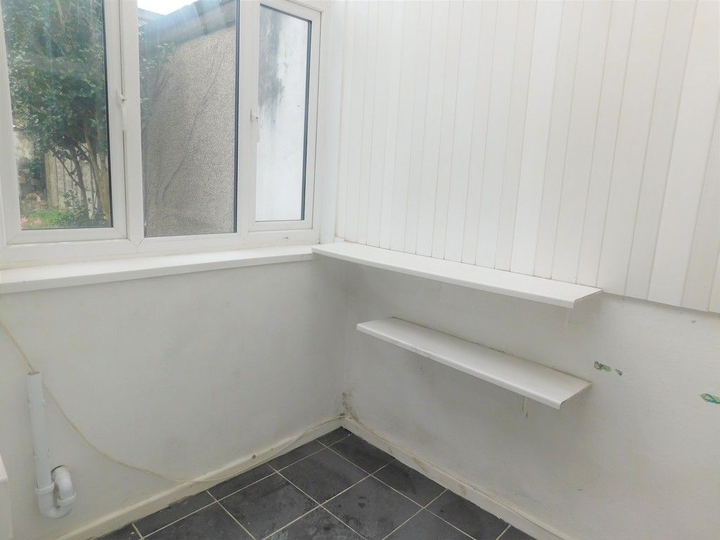 3 bed house for sale in Alice Street, Neath 8