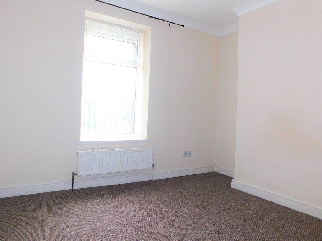 2 bed house for sale in Richmond Street, Neath 8