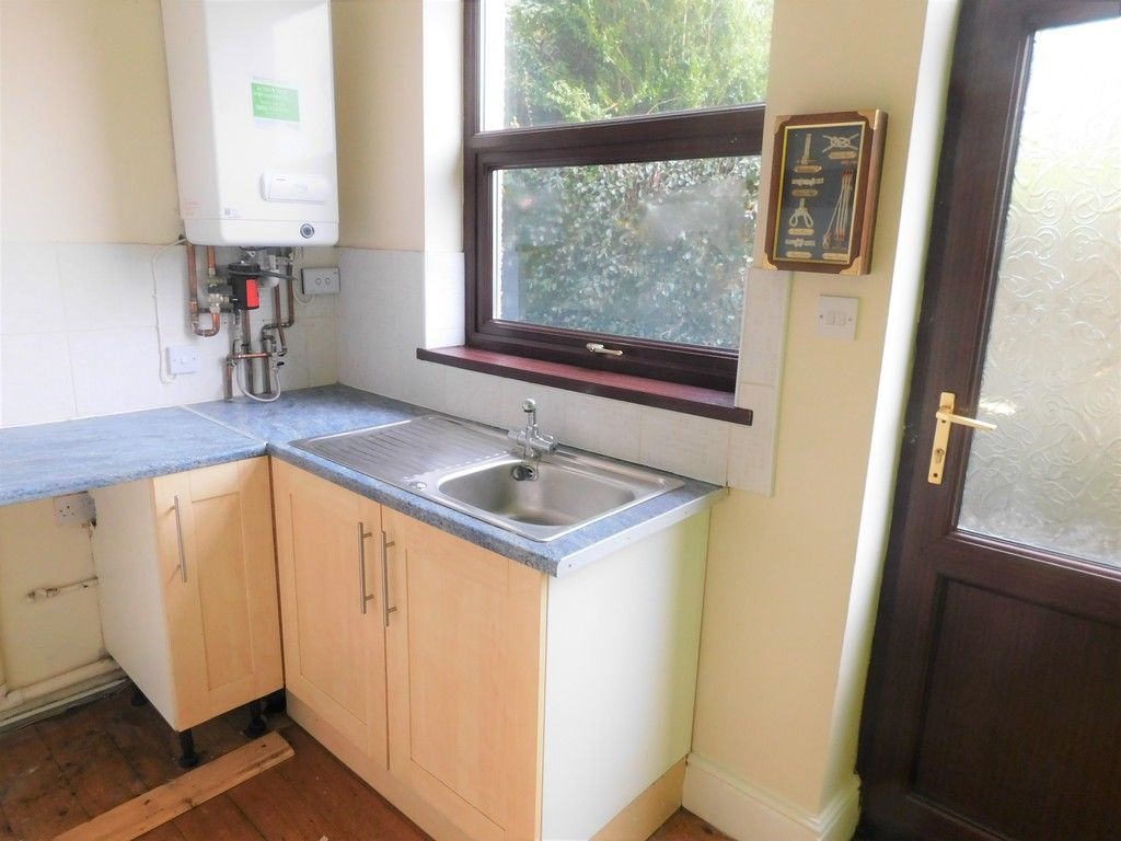 4 bed house for sale in Davies Road, Pontardawe, Swansea  - Property Image 7