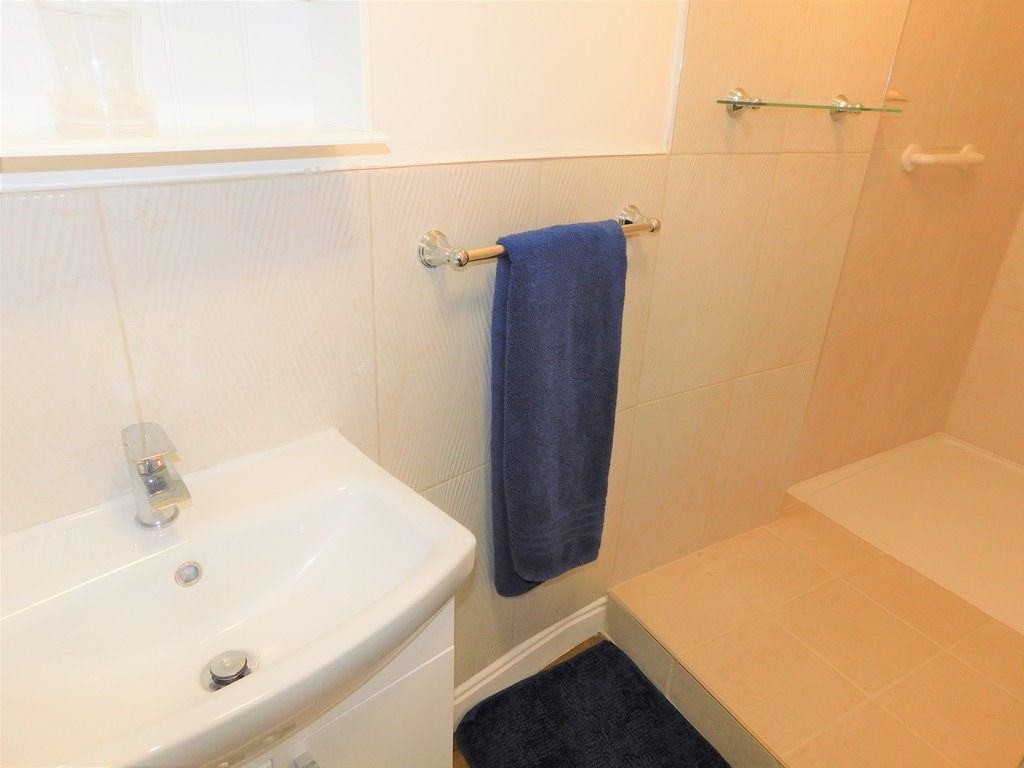 4 bed house for sale in Neath Road, Resolven, Neath  - Property Image 12