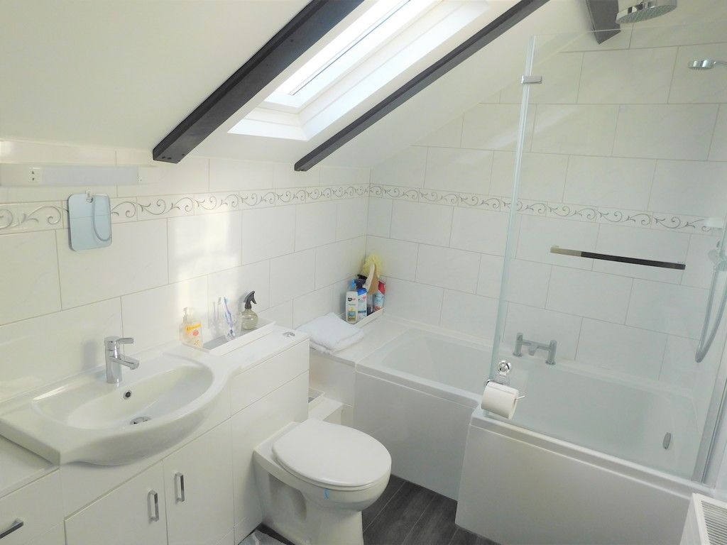 4 bed house for sale in Neath Road, Resolven, Neath  - Property Image 24