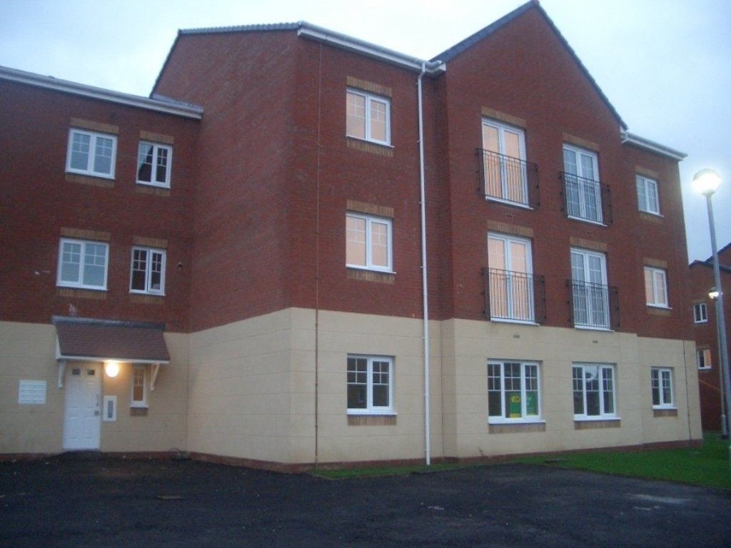 2 bed flat for sale in Edith Mills Close, Briton Ferry, Neath (ref