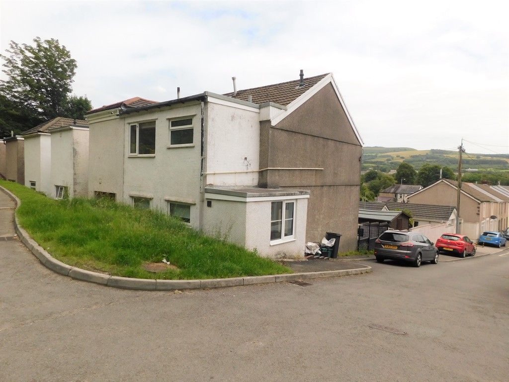 2 bed house for sale in Cleighton Terrace, Cadoxton, Neath  - Property Image 18