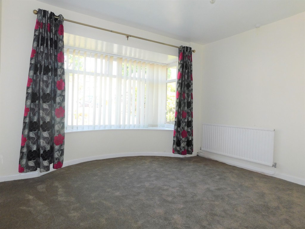 2 bed bungalow to rent in Compton Road, Neath 9