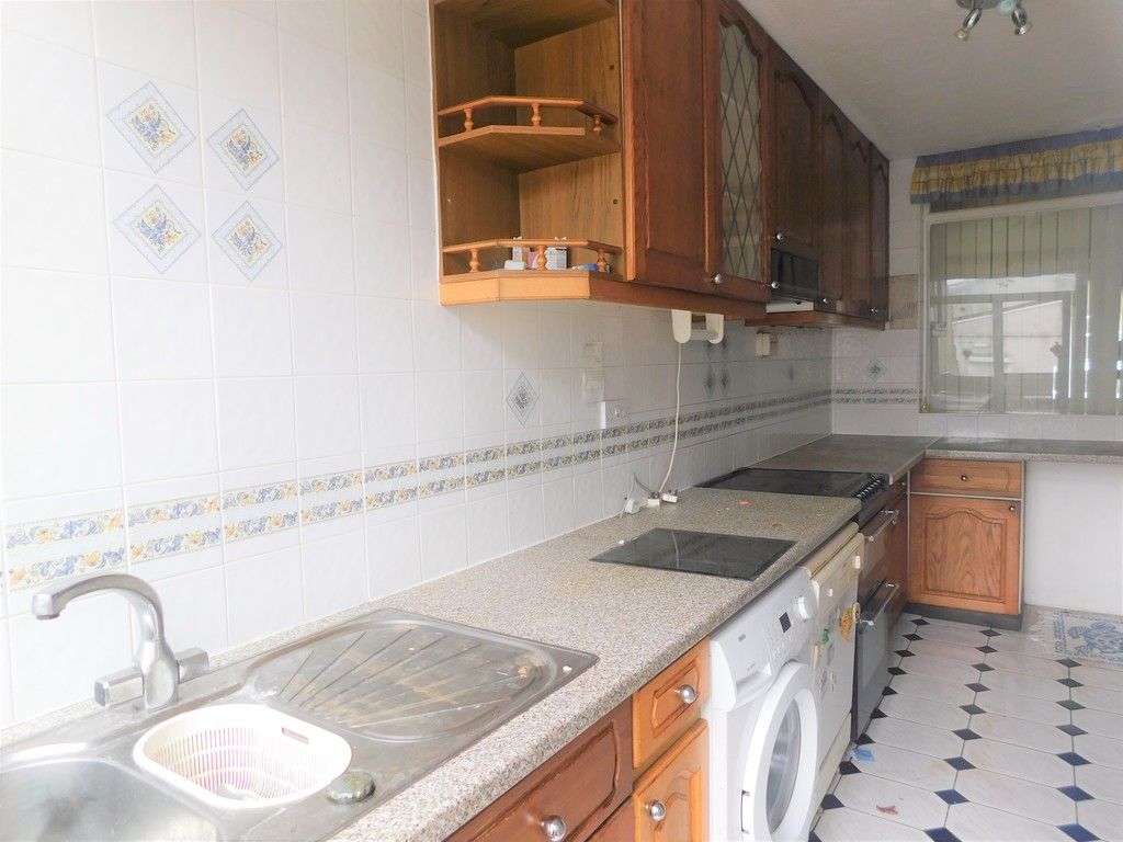 3 bed house for sale in Alexander Road, Briton Ferry, Neath 12