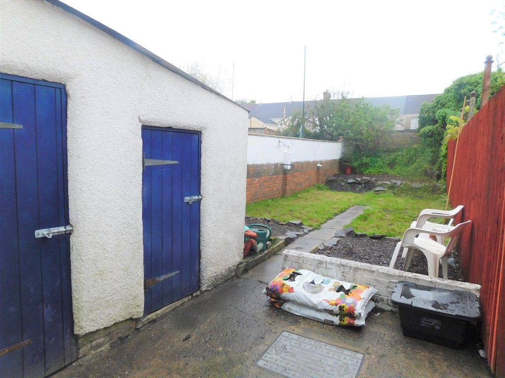 2 bed house for sale in Henry Street, Neath 14