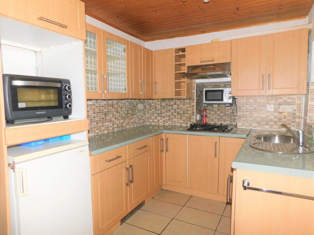 2 bed house for sale in Henry Street, Neath 5