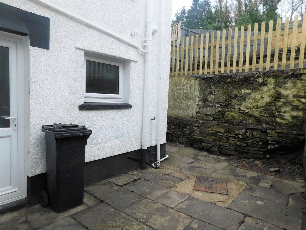 3 bed house to rent in Old Road, Neath 15