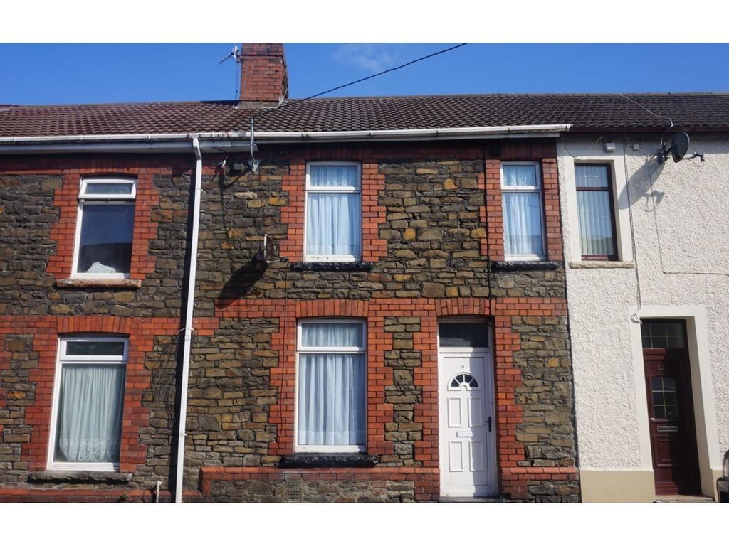3 bed house for sale in Cross Street, Resolven, Neath  - Property Image 1