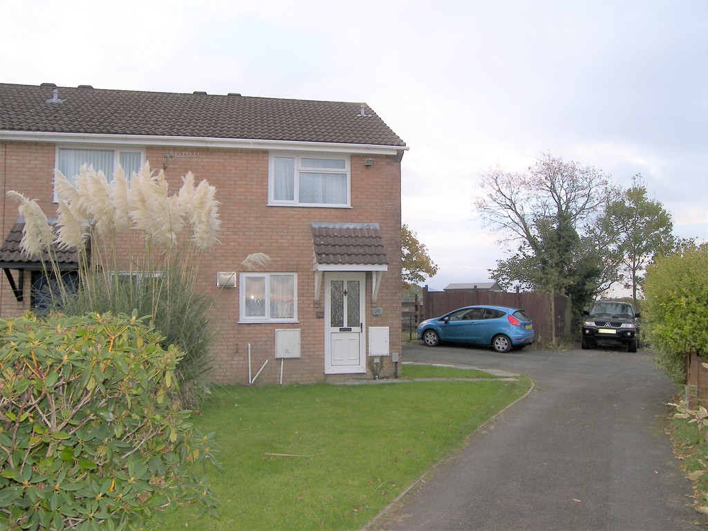 2 bed house for sale in Bronwydd, Birchgrove, Swansea - Property Image 1