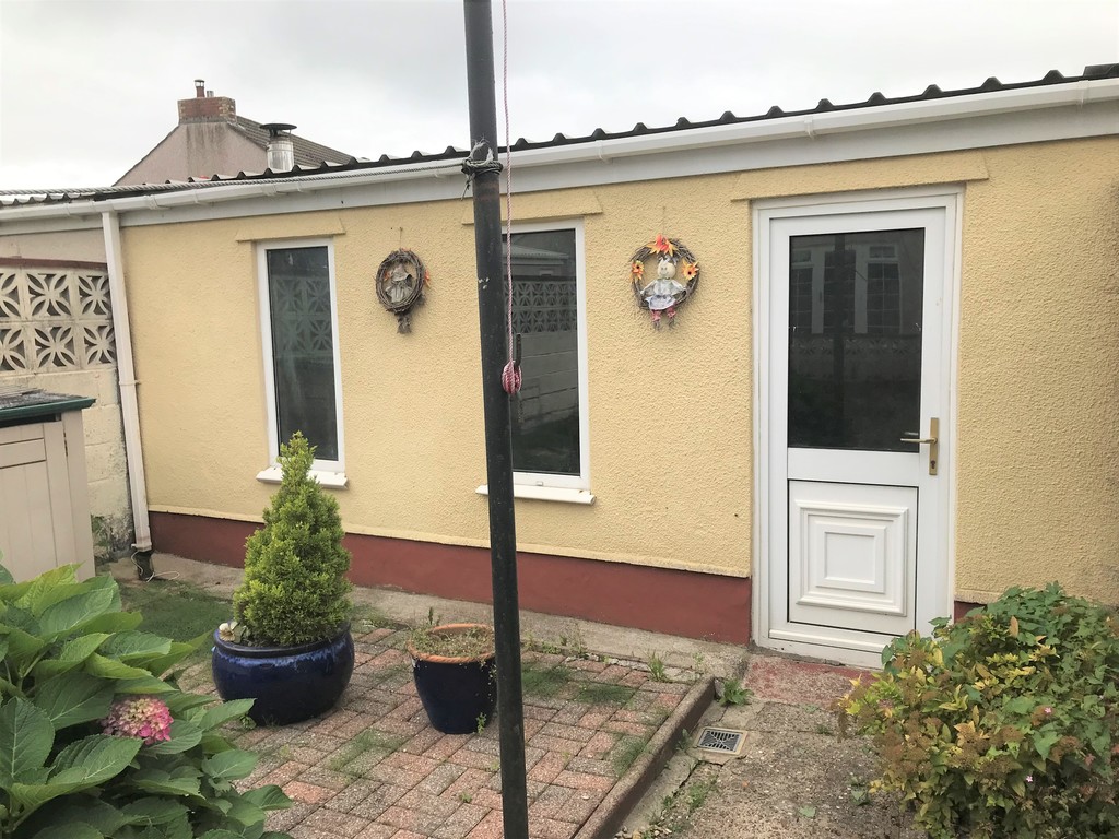 3 bed house for sale in Talbot Road, Skewen, Neath 20