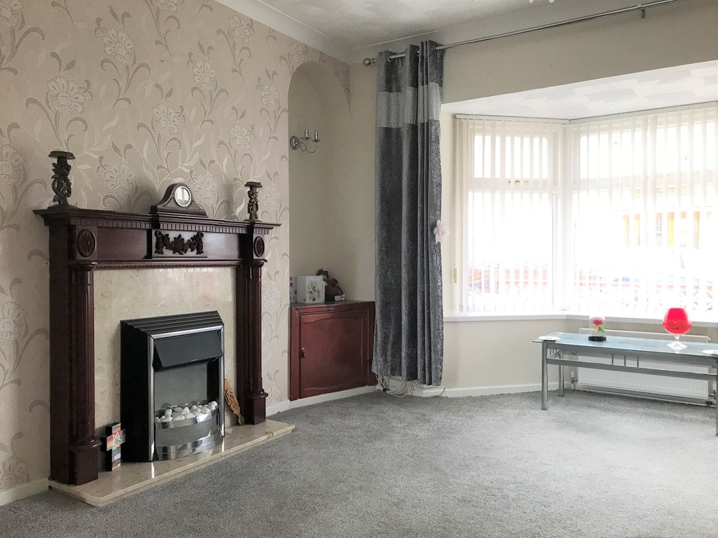 3 bed house for sale in Talbot Road, Skewen, Neath 3