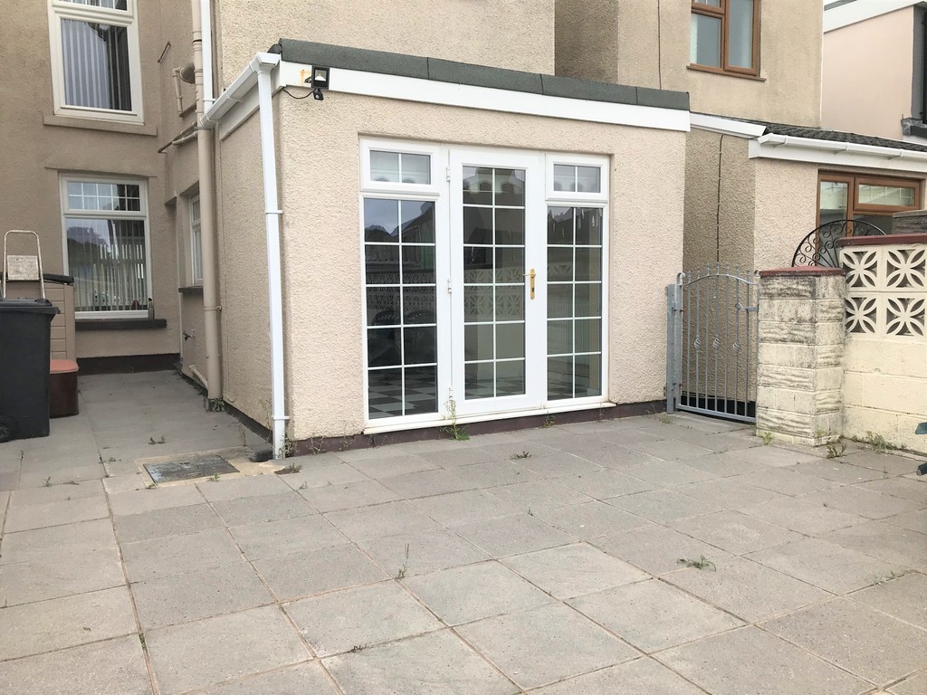 3 bed house for sale in Talbot Road, Skewen, Neath 21