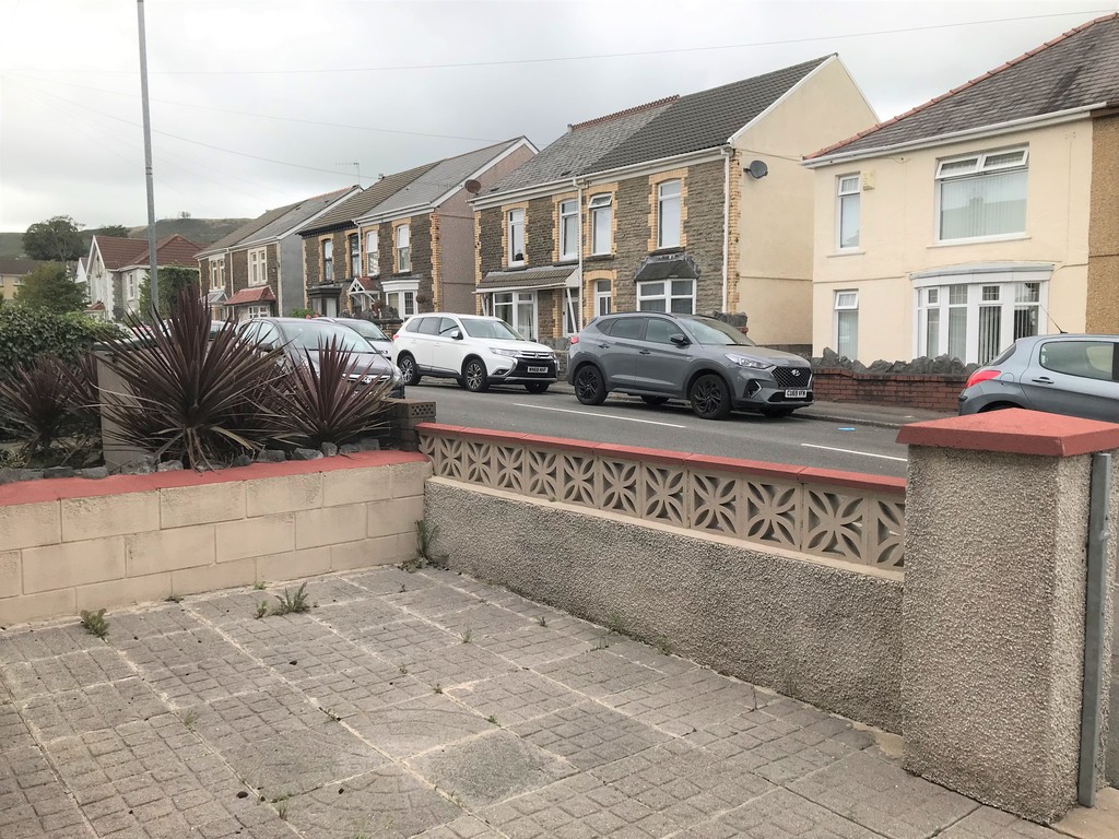 3 bed house for sale in Talbot Road, Skewen, Neath 22