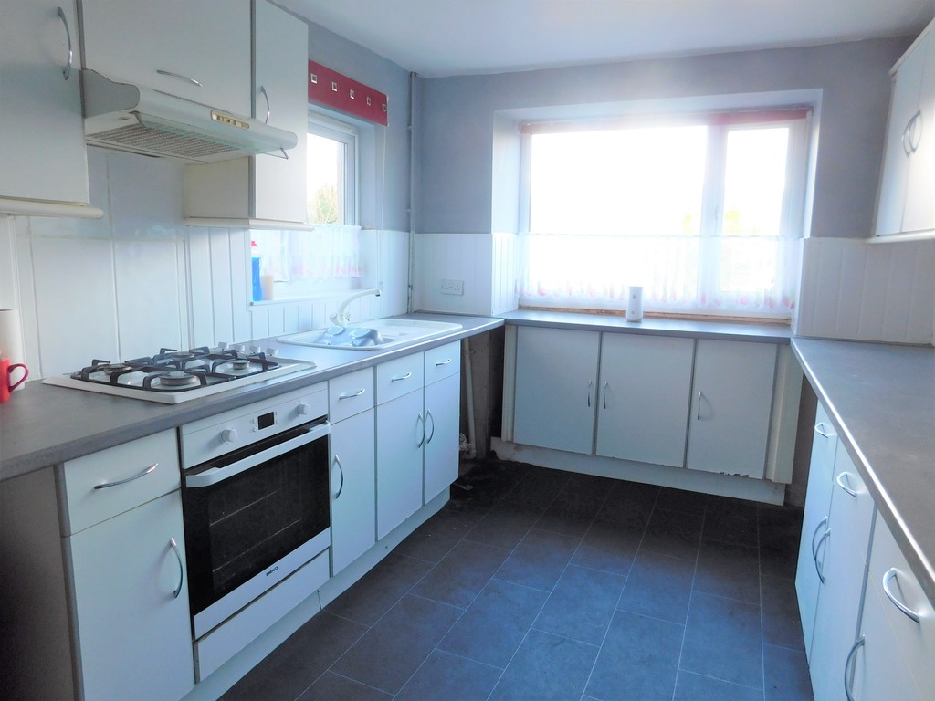 3 bed house for sale in Llantwit Road, Neath 4