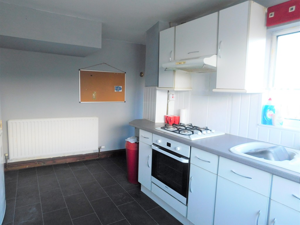 3 bed house for sale in Llantwit Road, Neath 5