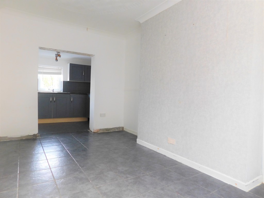 3 bed house for sale in Standert Terrace, Seven Sisters, Neath 4