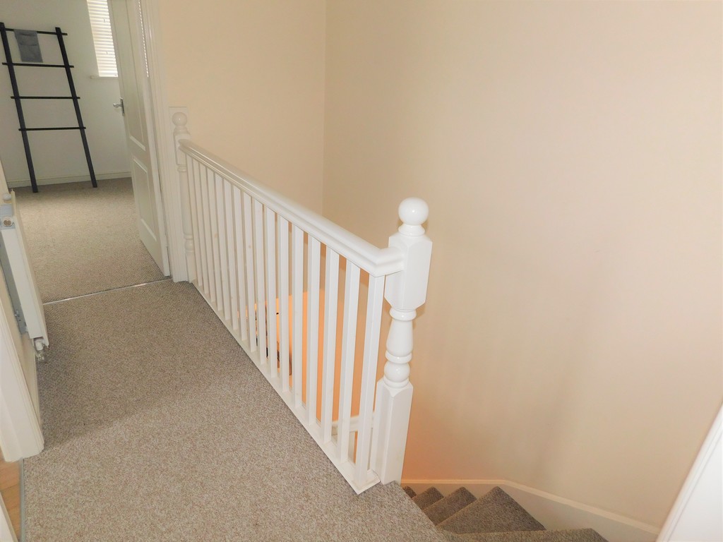 2 bed house for sale in Lon Y Grug, Llandarcy, Neath  - Property Image 8