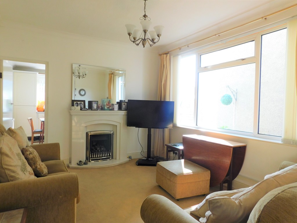 3 bed house for sale in Osterley Street, Neath 2