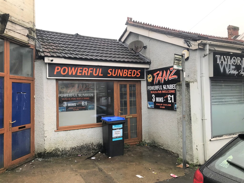 Commercial property to rent in Winifred Road, Neath 2