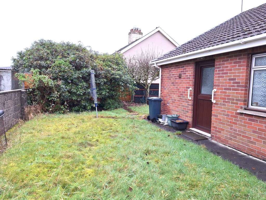 3 bed bungalow for sale in Main Road, Bryncoch, Neath 14