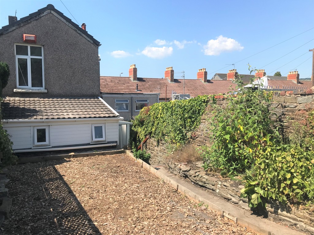 3 bed house for sale in Briton Ferry Road, Neath 18