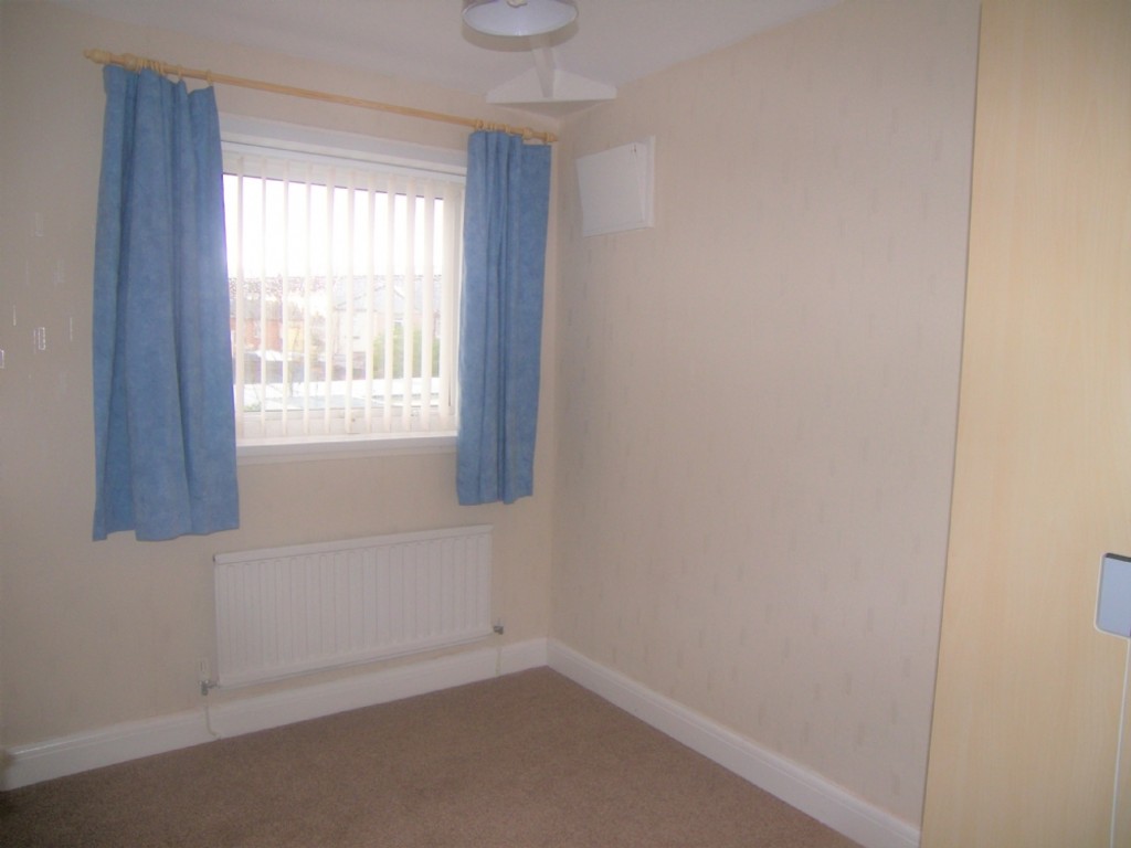 3 bed house for sale in Regent Street West, Briton Ferry  - Property Image 10