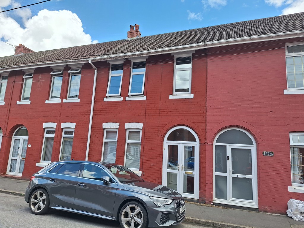 2 bed house for sale in Pentre Street, Glynneath, Neath 1