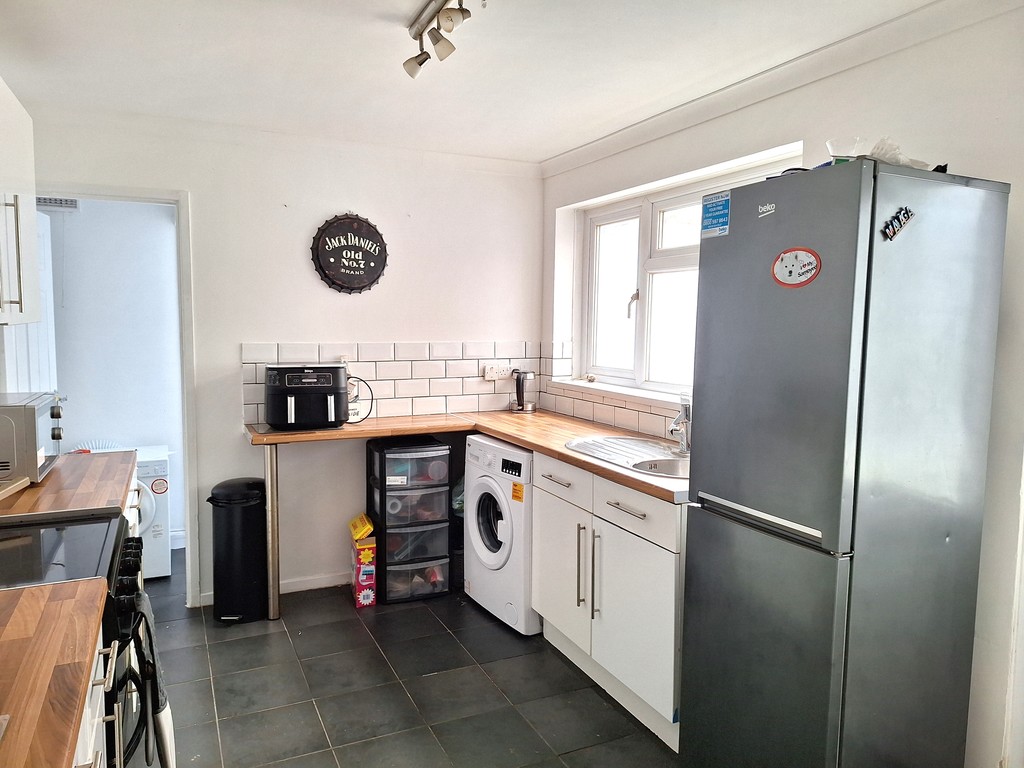 2 bed house for sale in Pentre Street, Glynneath, Neath 5