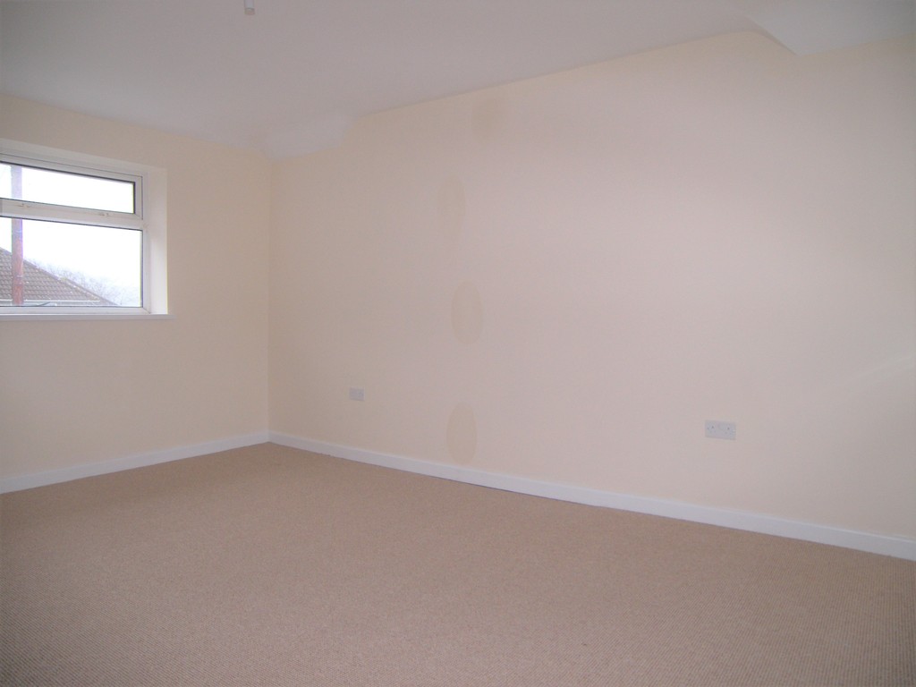 3 bed house for sale in Heol Tir Du, Cwmrhydyceirw, Swansea  - Property Image 7