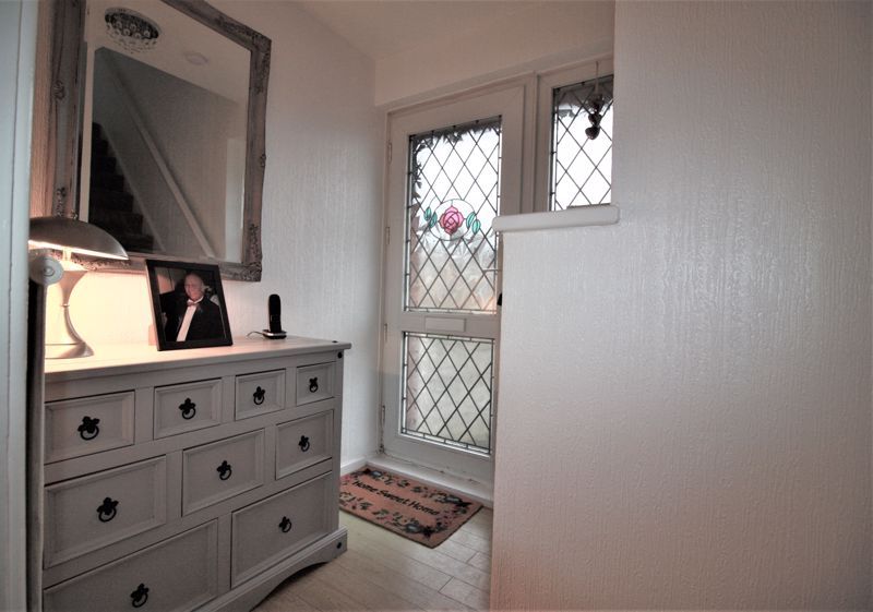 3 bed house for sale in Ambleside, Ollerton, NG22  - Property Image 8