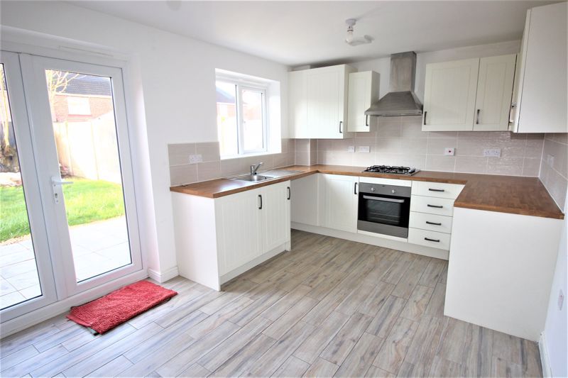 3 bed house for sale in Griffin Road, New Ollerton, NG22 2