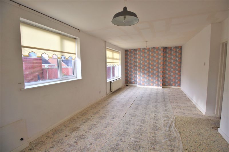 3 bed house for sale in Greenwood Avenue, Edwinstowe, NG21  - Property Image 14