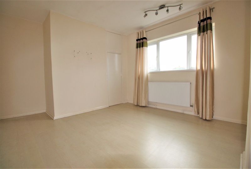 3 bed house for sale in Greenwood Avenue, Edwinstowe, NG21  - Property Image 5